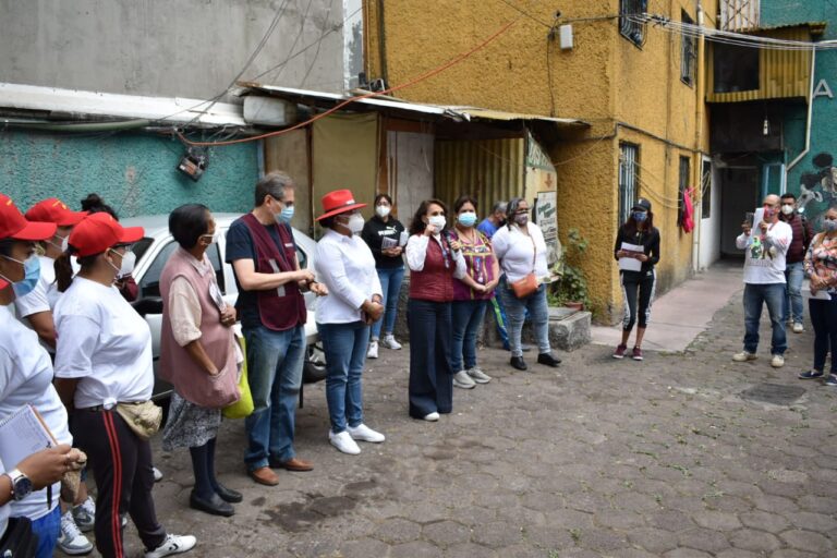 Dolores Padierna se reunió con comerciantes de Tepito