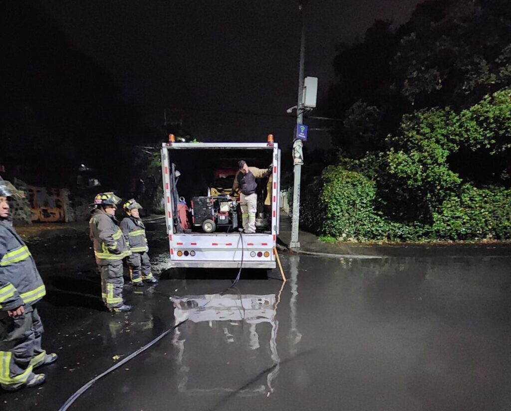 SACMEX continúa evitando inundaciones en puntos de la capital