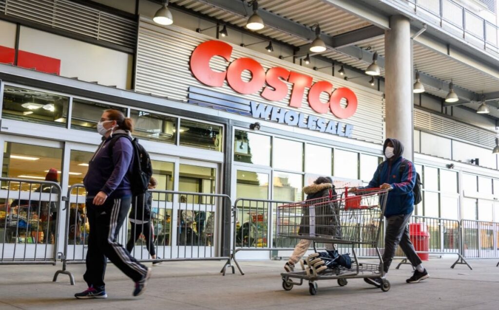 Costco revisará identidad de titular de membresía