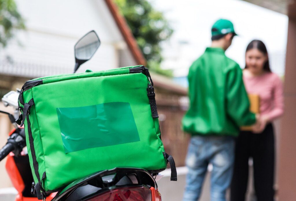 Plataformas digitales protestan contra cobro del 2% en CDMX