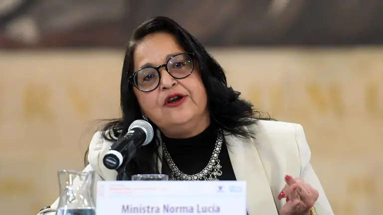 Norma Piña emprende batalla legal contra AMLO
