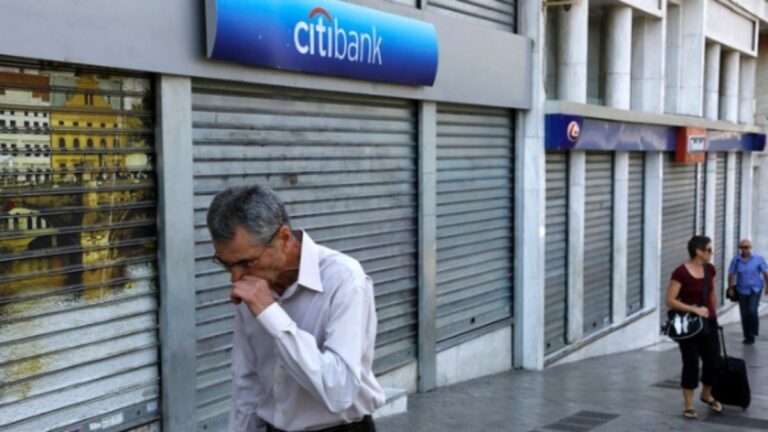 ¿Abren los bancos el 1 de mayo del 2024?