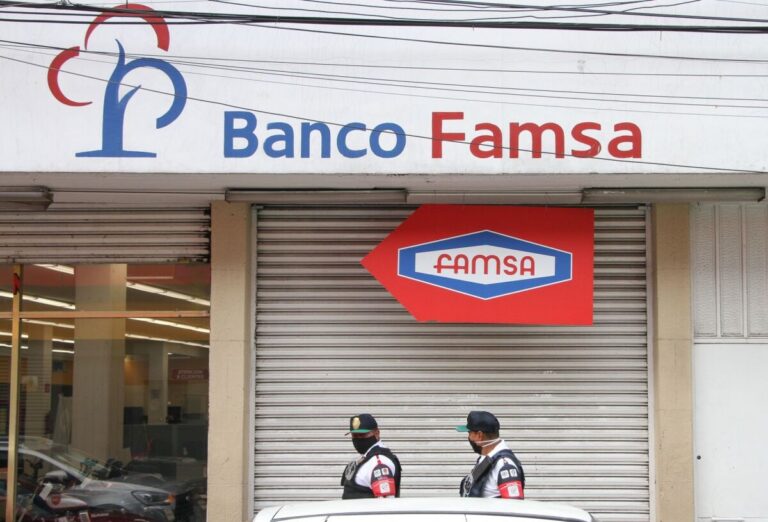 Vinculan a proceso a integrantes del Consejo de Administración de Banco Famsa
