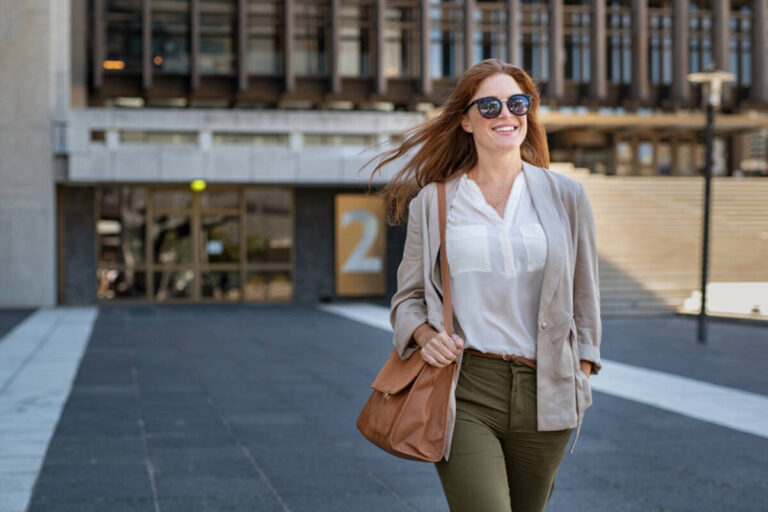 Proponen vivir cerca del trabajo para evitar tráfico