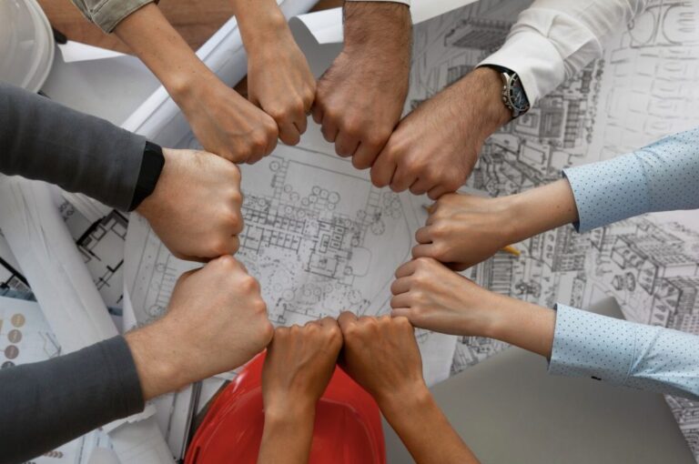 En una reciente gira por Washington D.C. y Toronto, Alejandro Martínez Araiza participó en encuentros con líderes sindicales y autoridades gubernamentales.