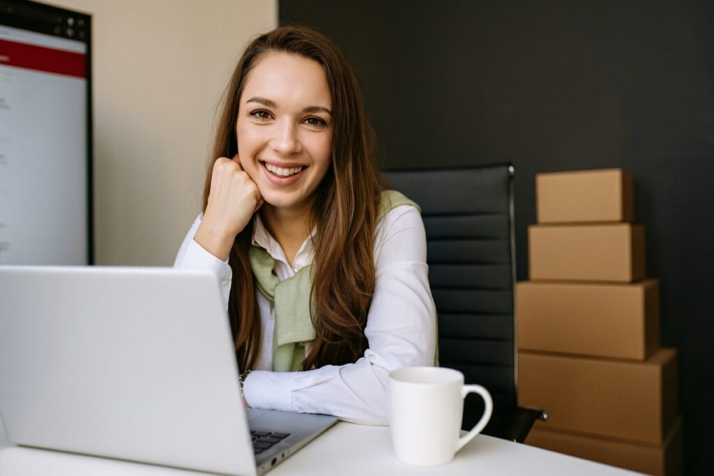 Emprendimiento en Estados Unidos con reventa digital de artículos olvidados