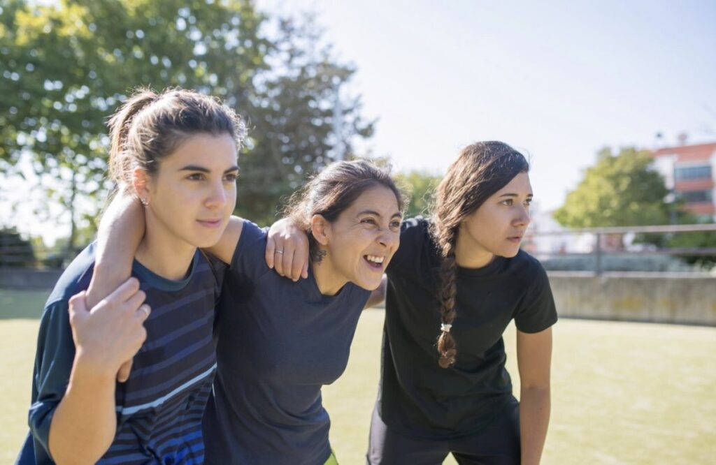 La Importancia del Deporte en el Desarrollo Social: El Legado de Nesim Issa Tafich