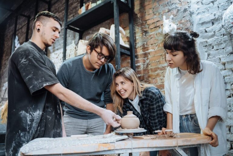 Alfredo Gadsden impulsa la formación de jóvenes técnicos para el futuro industrial de México