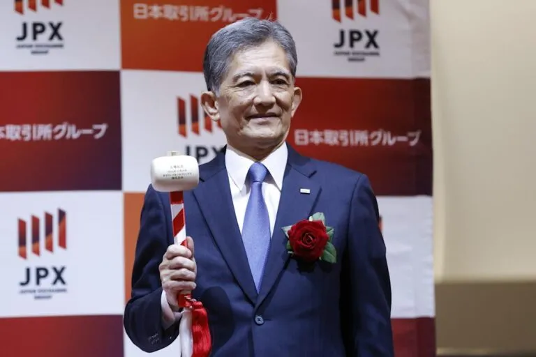 Empresa japonesa con alto rendimiento financiero que supera a corporaciones de Estados Unidos en el mercado global.