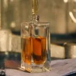 IA en perfumería permite crear fragancias personalizadas y optimizar la cadena de producción