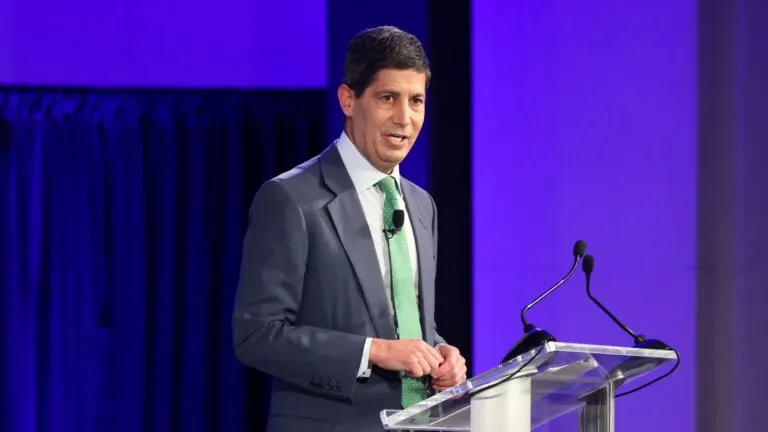 Kevin Warsh nominado por Trump a la Fed ante tensión en el Senado y debate de tasas 2026