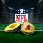 Aguacates listos para consumo y exportación que representan el alto uso del aguacate en el Super Bowl y su impacto económico