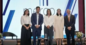 Merco México reconoció al empresario mexicano Víctor González Herrera, CEO de Farmacias Similares, con el premio Líder Empresarial 2025.