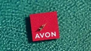 estrategia de Avon para aumentar participación de mercado en México y Brasil