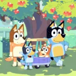 Escena y productos de Bluey que representan el valor de Bluey en streaming y merchandising global en 2026