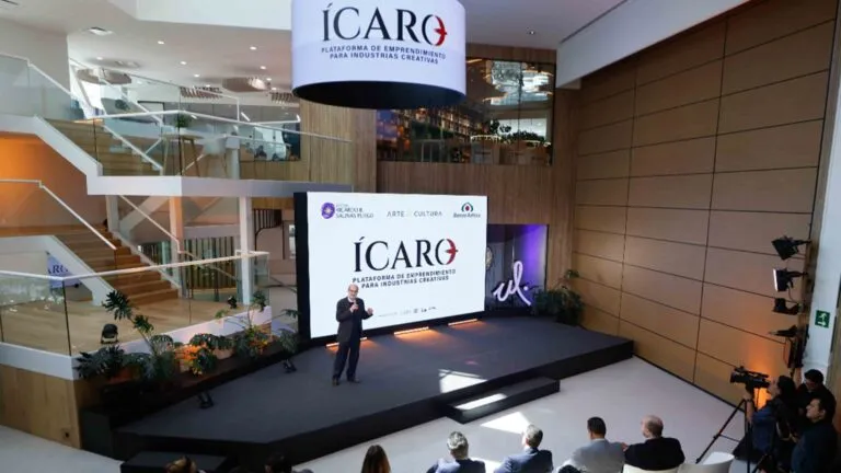 Programa ÍCARO 2026 impulsa la profesionalización de artistas mexicanos mediante formación empresarial