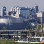 Industria alemana impactada por conflicto en Irán con aumento de energía y problemas logísticos