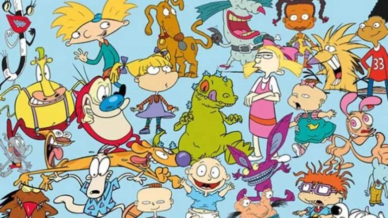 Adultos millennials consumiendo contenido inspirado en caricaturas de los 90 y productos de nostalgia en la industria del entretenimiento.