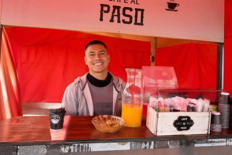 Café al paso como modelo de emprendimiento accesible