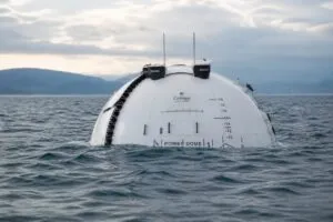 Esferas submarinas almacenan energía renovable en Estados Unidos mediante presión oceánica