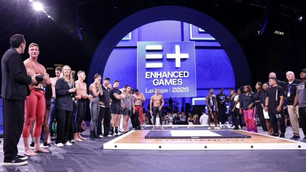 Enhanced Games durante competencias en Las Vegas con atletas y polémica por dopaje deportivo y récords