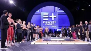 Enhanced Games durante competencias en Las Vegas con atletas y polémica por dopaje deportivo y récords
