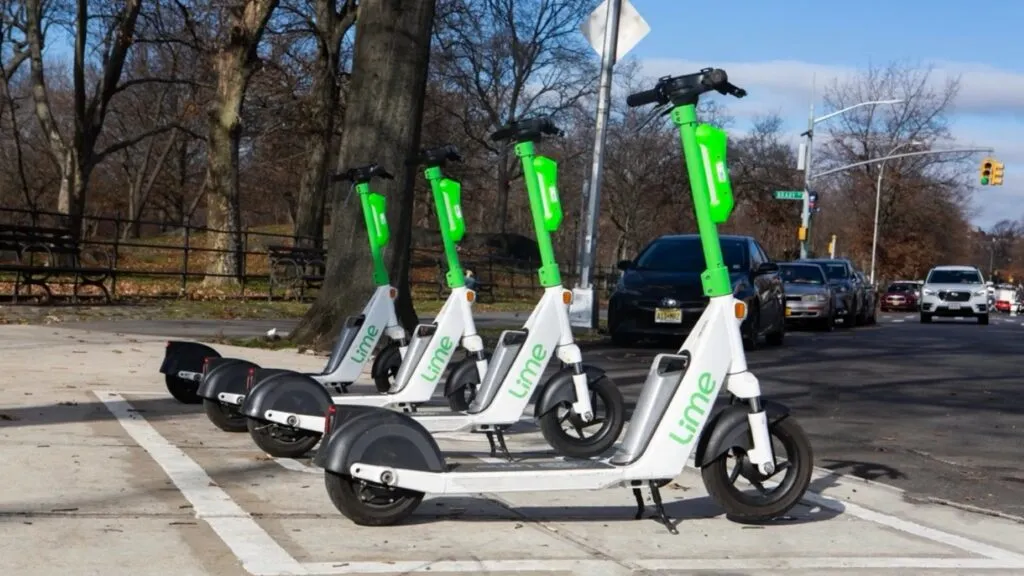 Lime acelera crecimiento global en movilidad eléctrica mientras prepara su debut en Nasdaq junto al respaldo de Uber