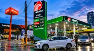 Gasolina en México mantiene suministro estable pese a rumores de desabasto en estaciones de servicio