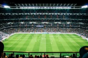 Compra segura de entradas mediante validación digital y protección de datos en plataformas de entretenimiento