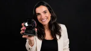 Maca Riva comparte contenido sobre finanzas, negocios y emprendimiento para nuevas generaciones
