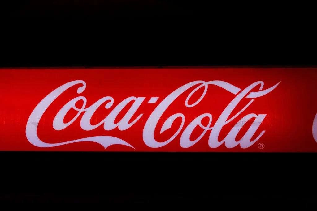 Coca-Cola ajusta inversiones, precios e innovación en México para responder a una demanda desigual y nuevos hábitos de consumo
