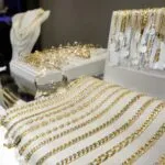 Joyería mexicana presentada por empresas nacionales durante JCK Las Vegas para fortalecer exportaciones internacionales