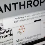 Anthropic enfrenta nuevas restricciones para el acceso internacional a modelos avanzados de inteligencia artificial