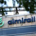 Almirall impulsa sus resultados gracias al crecimiento de su negocio dermatológico