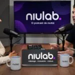 Equipo de Niubiz participa en un podcast corporativo Niulab para impulsar liderazgo, innovación y aprendizaje continuo en 11 países