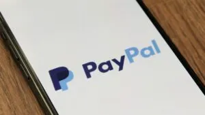 PayPal protagoniza una oferta de compra que impulsa cambios en el mercado de pagos digitales