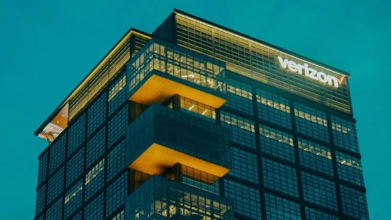 Verizon mejora sus previsiones financieras para 2026 tras presentar sus resultados trimestrales