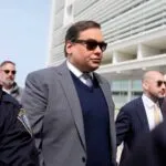 Kalshi sanciona operaciones políticas de Laurie Buckhout y George Santos