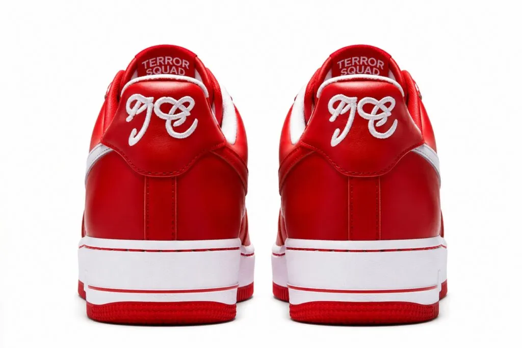 Nike Air Force 1 de Terror Squad en University Red vinculados con Fat Joe
