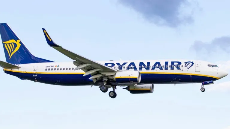 Ryanair integra inteligencia artificial de Google Cloud para mejorar vuelos, mantenimiento, logística y productividad de sus operaciones