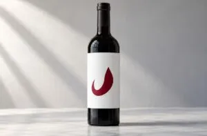 DOP Yecla renueva su identidad visual para reforzar sus vinos, la Monastrell y su vínculo con el territorio español.