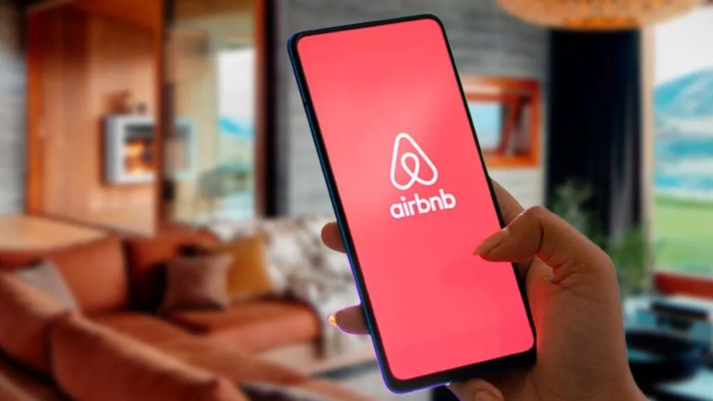 Airbnb enfrenta nuevas reglas europeas para los alquileres de corta duración