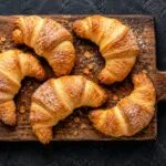 La Croissanterie en Londres con cruasanes dulces y salados de Yannick Alléno en Pavyllon London