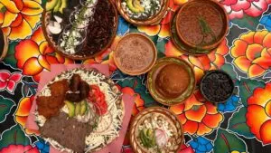 Gastronomía mexicana llega al escenario internacional con jóvenes chefs que combinan talento, tradición e innovación culinaria.