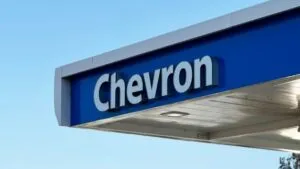 Chevron amplía sus inversiones y producción petrolera en Venezuela