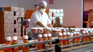 Nueva planta de Tajín en Jalisco incorporará tecnología de vapor para mejorar el procesamiento y sanitización de chile.Nueva planta de Tajín en Jalisco incorporará tecnología de vapor para mejorar el procesamiento y sanitización de chile.