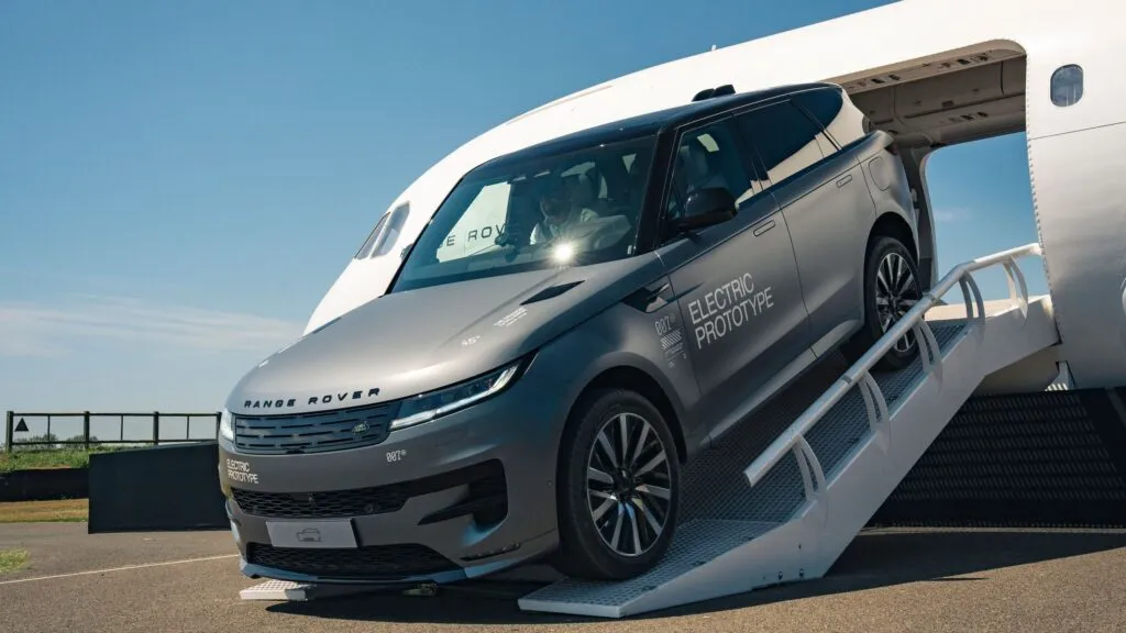 Range Rover presenta su primer vehículo totalmente eléctrico