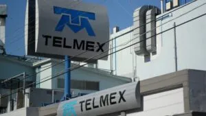 Telmex deberá ampliar la cobertura de Internet mediante fibra óptica y ofrecer paquetes de 200 pesos mensuales