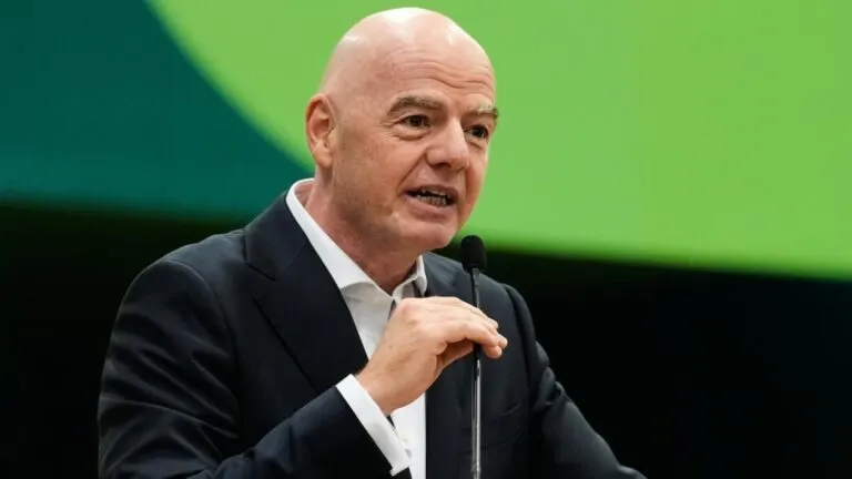 Infantino busca apoyo de la Confederación Asiática mientras la UEFA exige explicaciones sobre la gestión de la FIFA